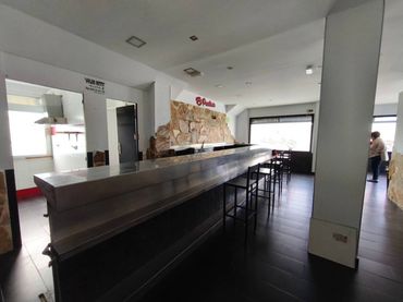 Local comercial en venda a Alisal - San Román