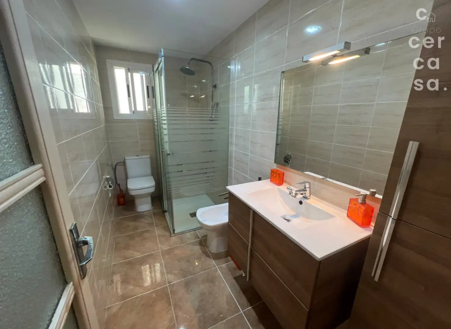 Bathroom of Flat for sale in Valencia  with Terrace and Storage room