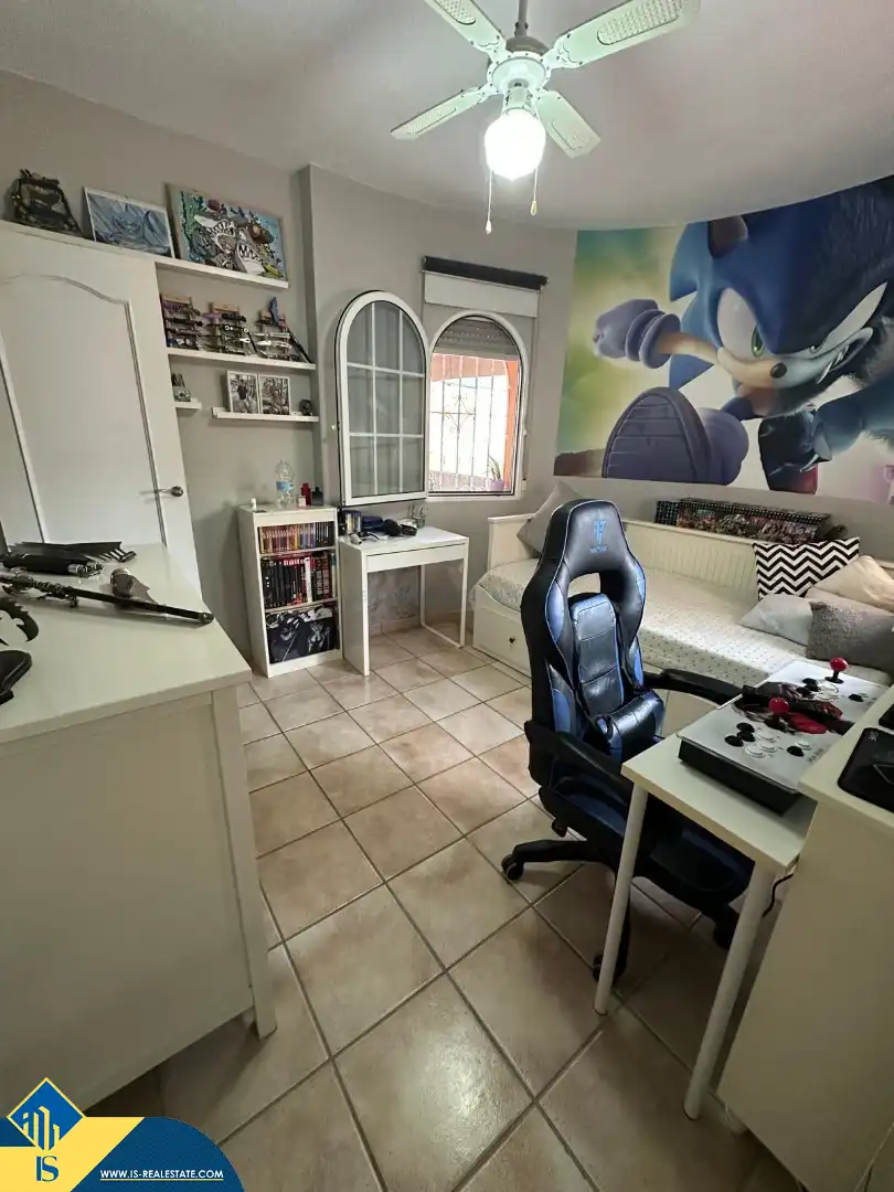 Chalet con piscina en venta en Orihuela Costa, imagen 4