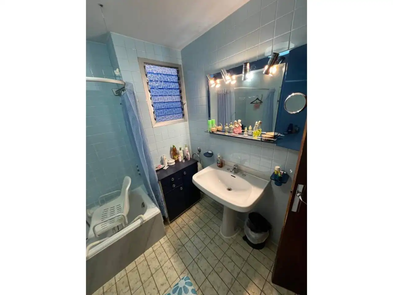 Baño de Piso en venta en Alcoy / Alcoi con Aire acondicionado, Calefacción y Terraza