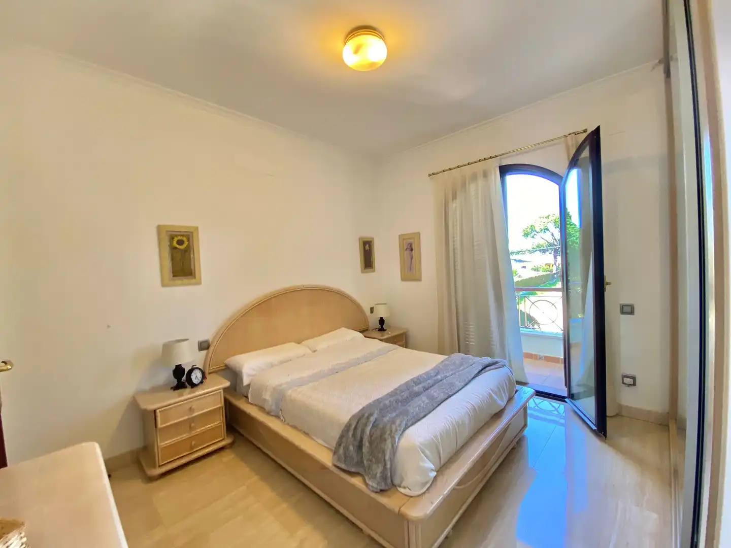 Habitación de Casa o chalet en venta en Alcalá de Guadaira con Jardín privado y Piscina