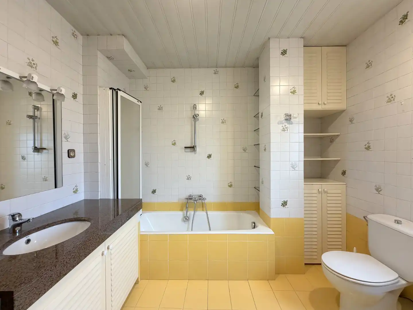 Flat with terrace for sale in Plaça de la Corona, imagen 45