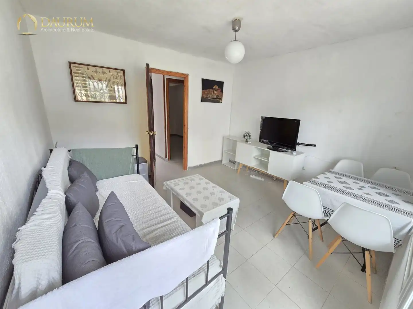 Living room of Flat for sale in Benidorm  with Air Conditioner, Terrace and Swimming Pool