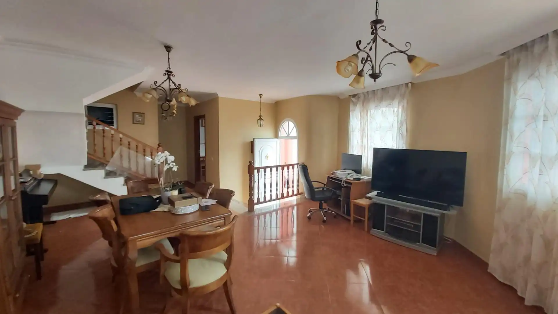 Menjador de Casa o xalet en venda en Los Realejos amb Terrassa i Balcó