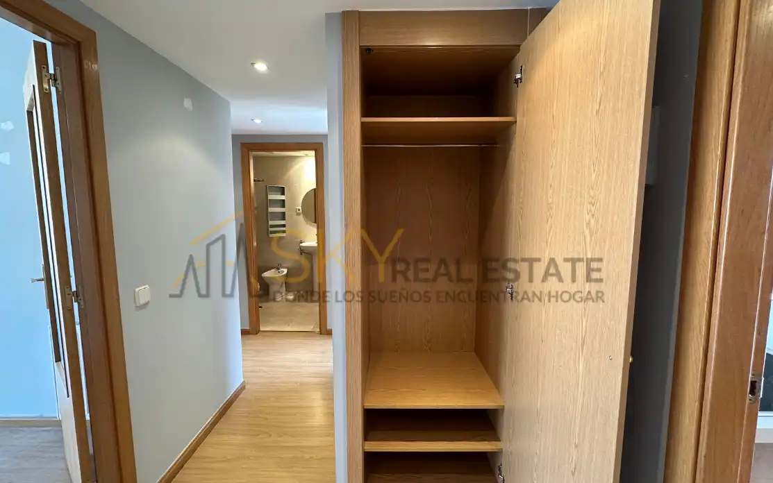 Bedroom of Attic for sale in Madrid  with Air Conditioner, Heating and Terrace