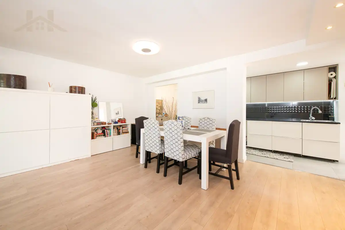Comedor de Piso en venta en Móstoles con Aire acondicionado, Calefacción y Terraza