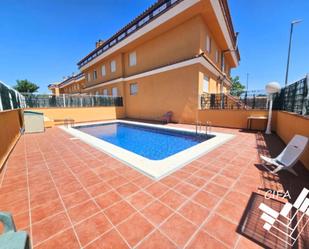 Piscina de Casa adosada en venda en Sant Mateu amb Aire condicionat, Calefacció i Moblat