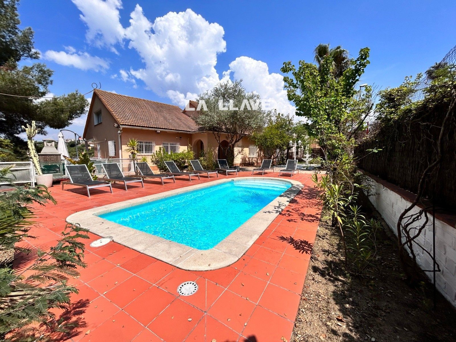 Swimming pool of House or chalet for sale in Lloret de Mar  with Heating, Terrace and Storage room