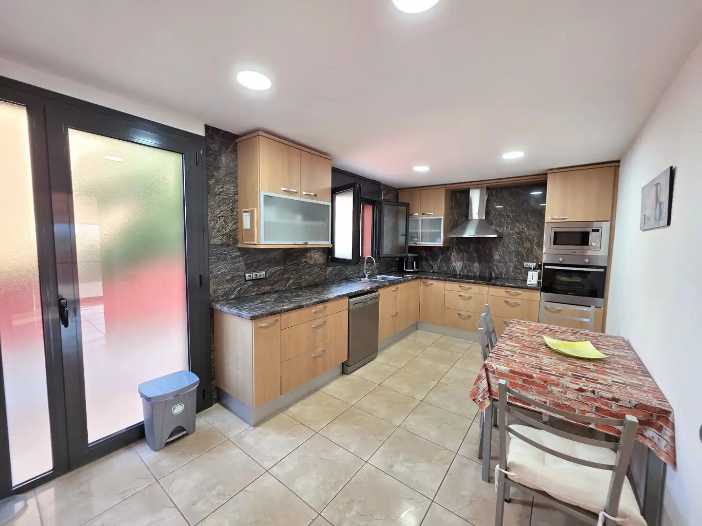 Kitchen of Houses for sale in El Vendrell  with Air Conditioner, Heating and Private garden