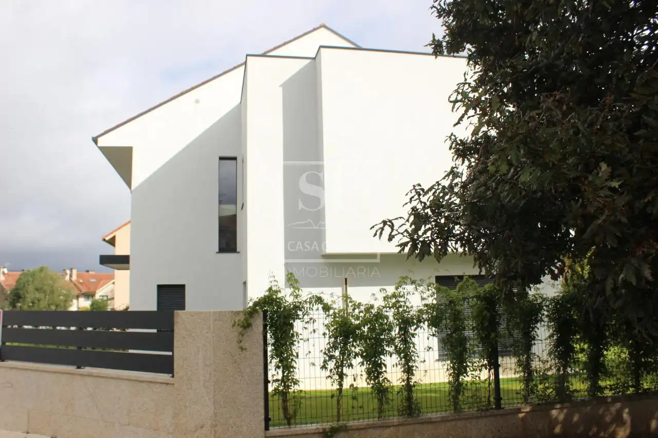 Xalet amb jardí en venda a Baiona, imagen 42