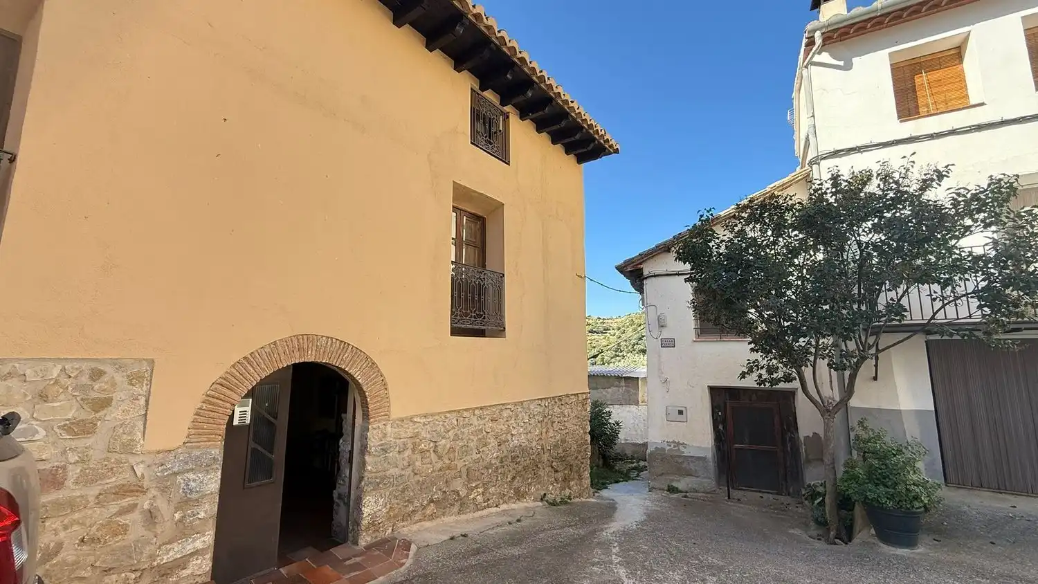 Vista exterior de Casa o chalet en venta en Castellote con Terraza y Trastero