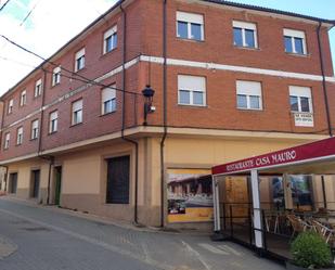 Exterior view of Building for sale in Velilla del Río Carrión 