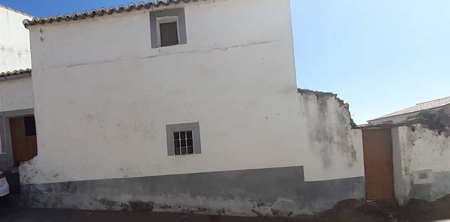Casa-chalet en Venta en Calle Castillo en Mata de Alcántara
