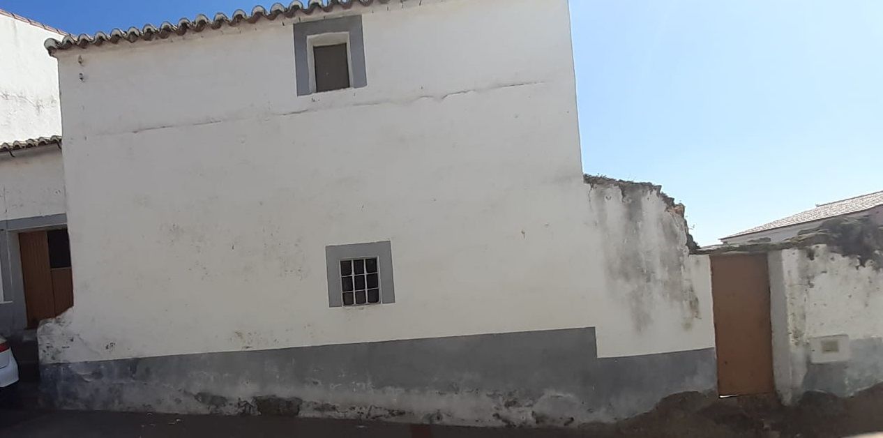 Exterior view of House or chalet for sale in Mata de Alcántara