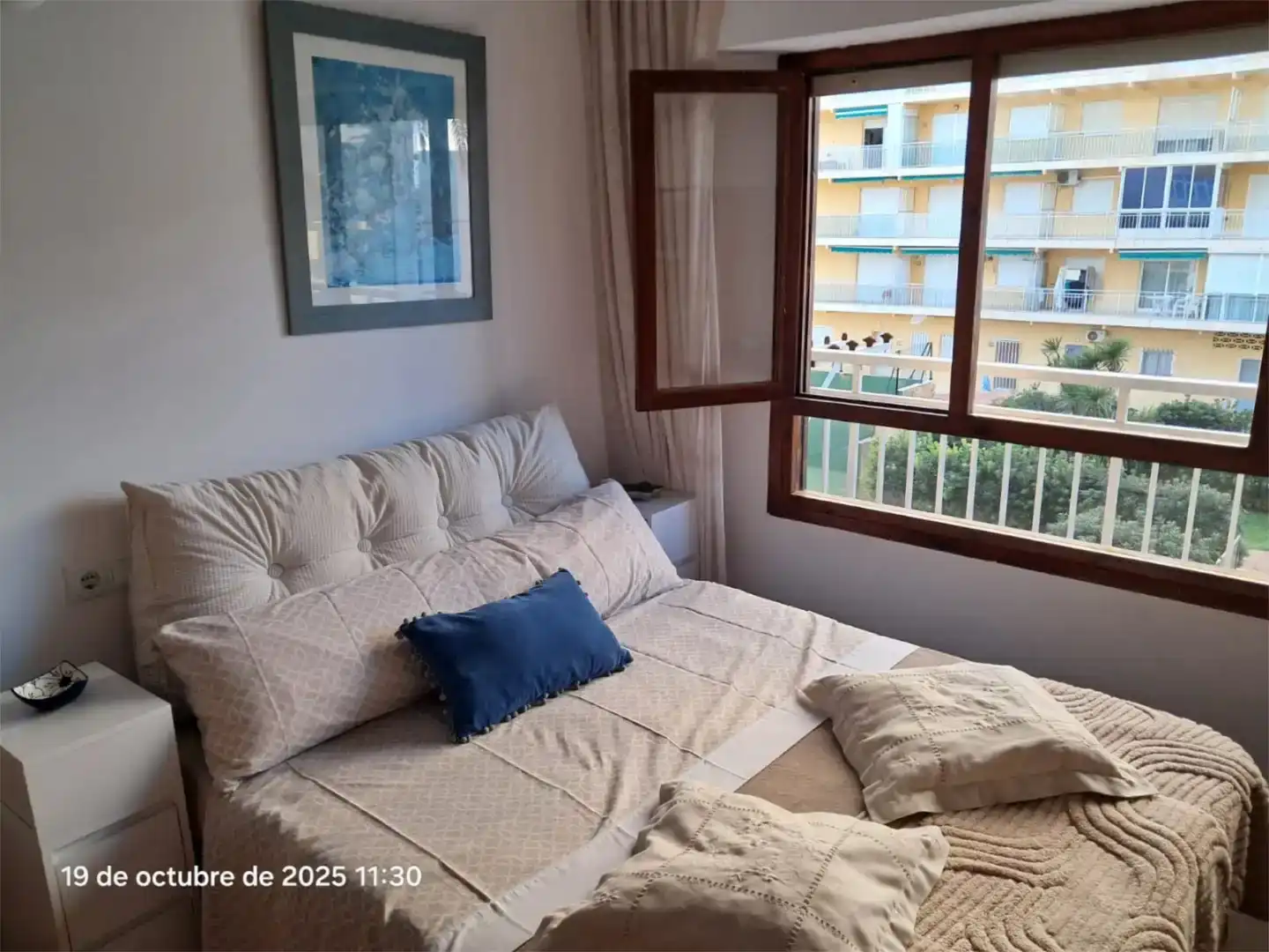 Dormitori de Apartament en venda en Miramar amb Aire condicionat, Piscina i Balcó