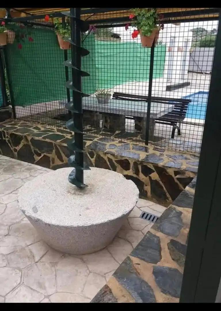 Terrassa de Casa o xalet en venda en Lucena amb Aire condicionat i Piscina