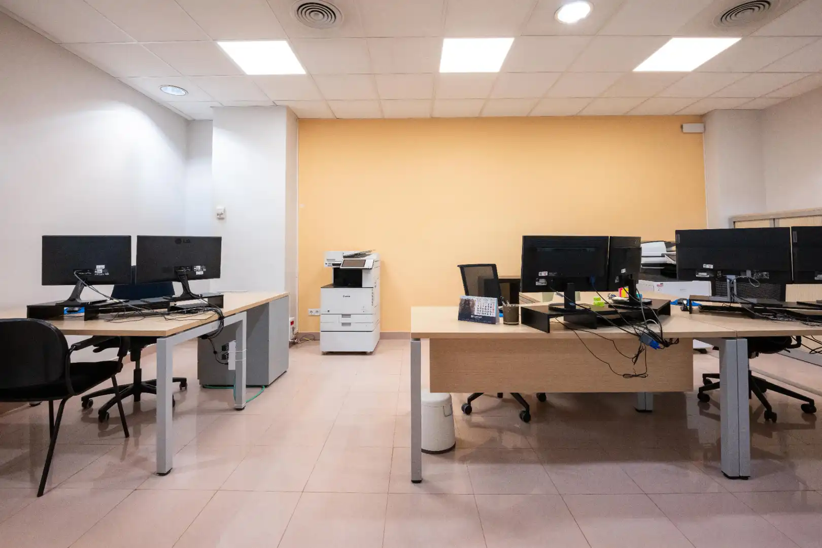 Commercial properties for sale in Mataró  with Air Conditioner and Heating