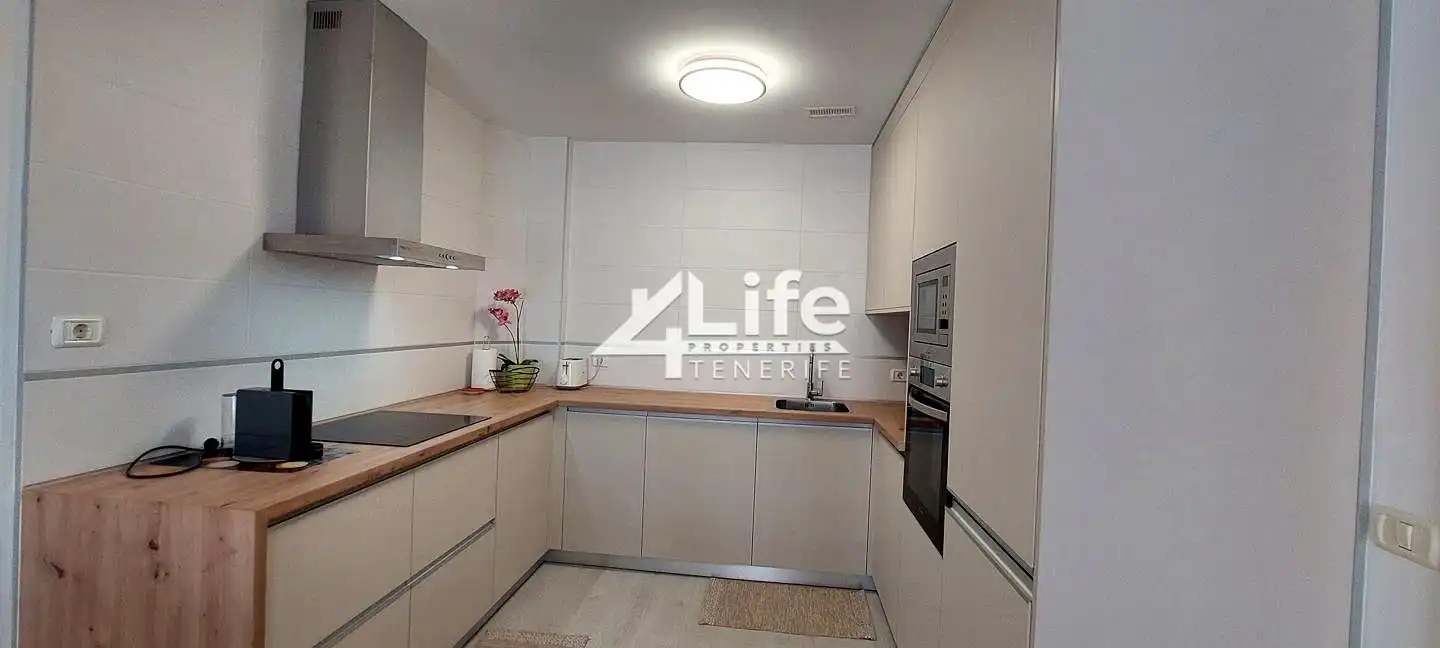Kitchen of Flat for sale in Adeje  with Air Conditioner, Terrace and Furnished