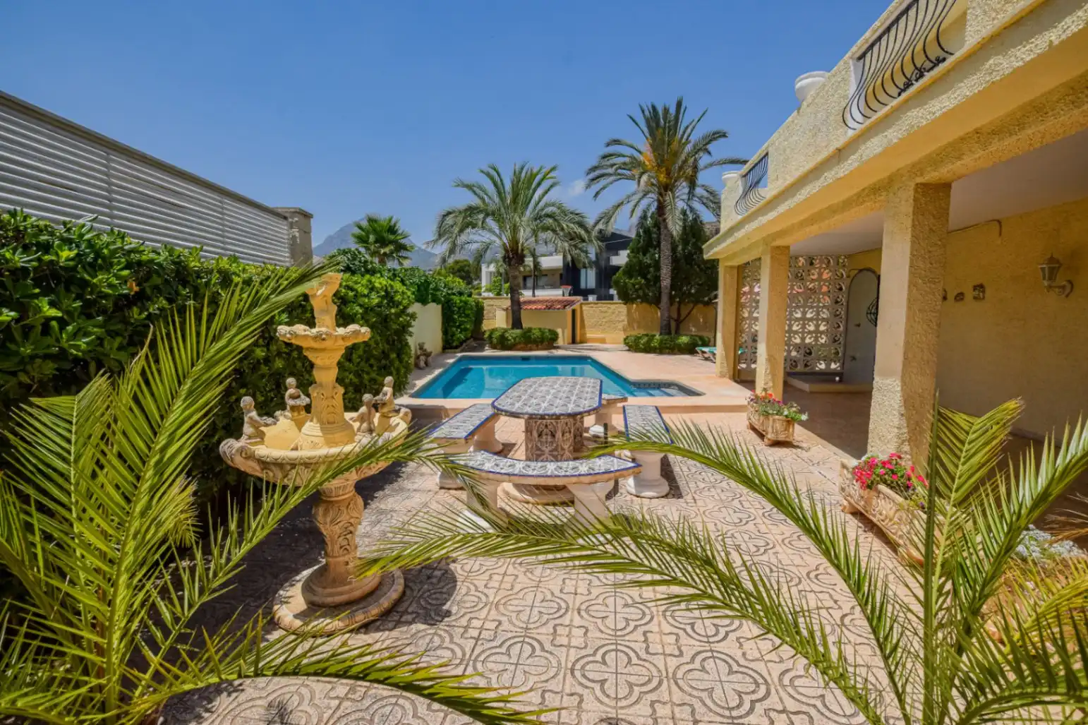 Houses for sale in Pueblo - Urbanizaciones