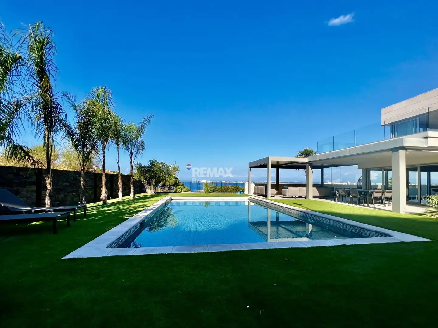 Detached house with terrace for sale in Calle CL DE SALVADOR ESPRIU, imagen 3
