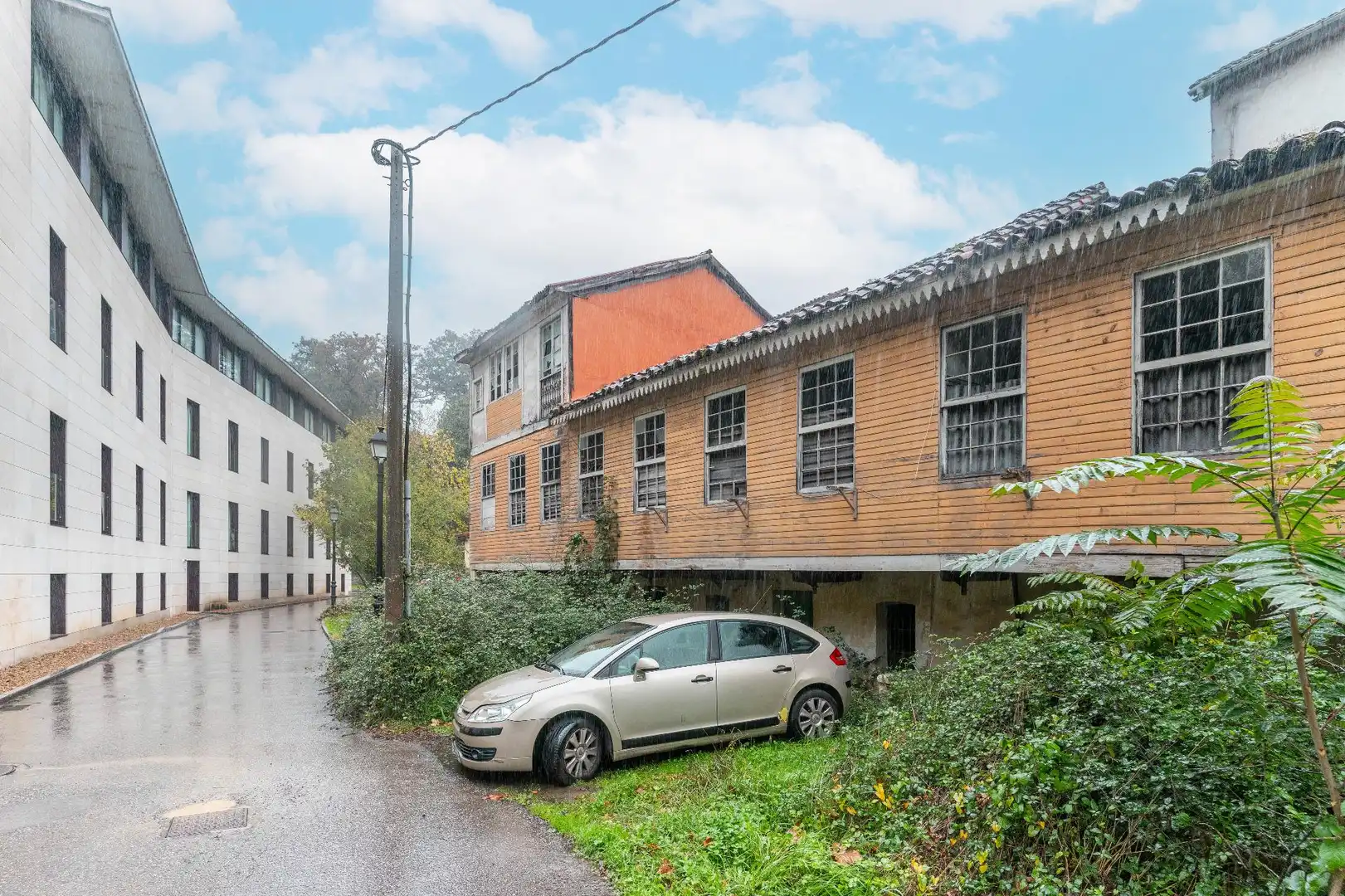 Exterior view of Houses for sale in Oviedo 