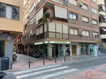 Mini appartamento con ascensore in vendita a Almuñecar centro