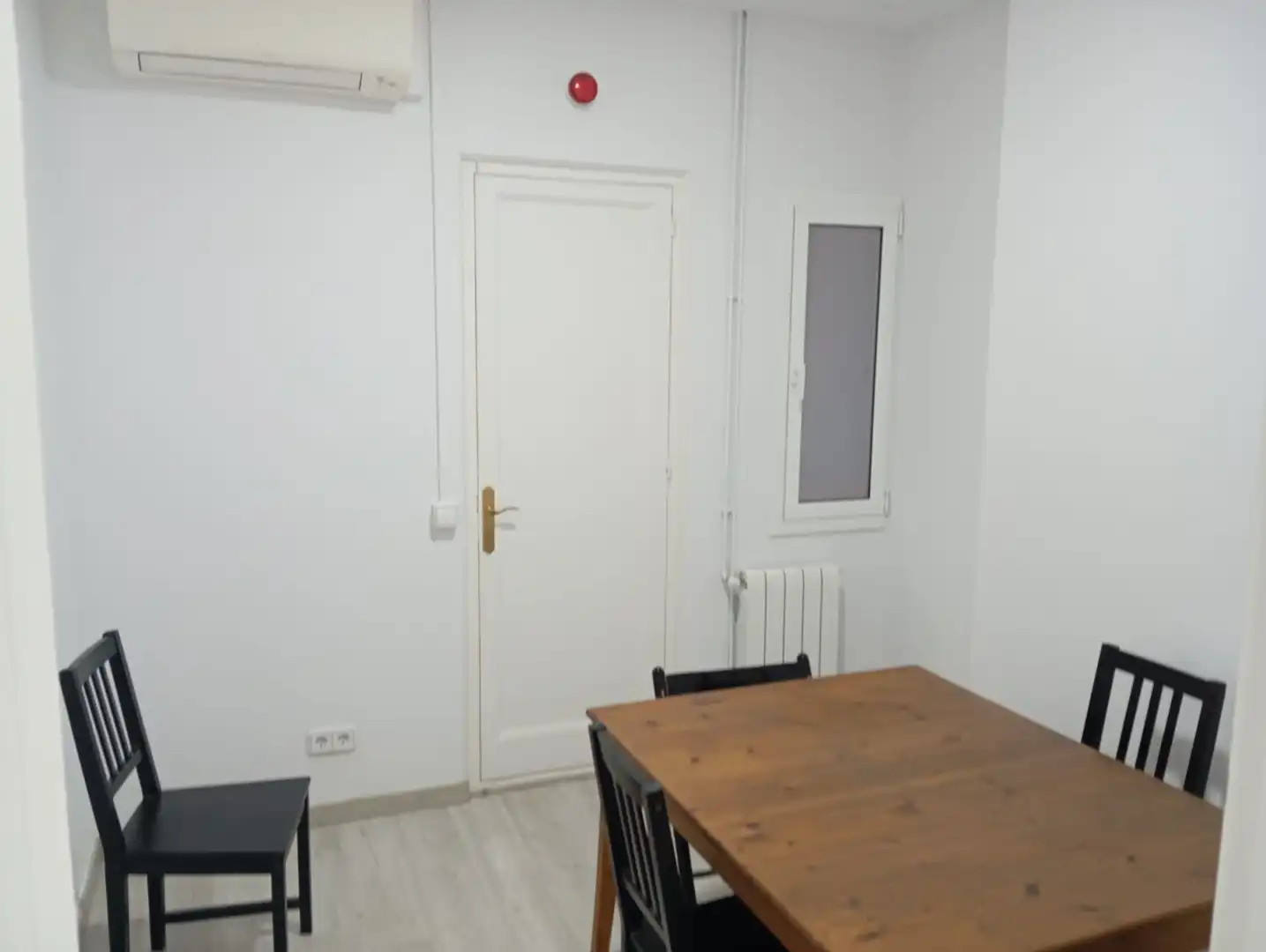 Dining room of Commercial properties for rent in Barcelona