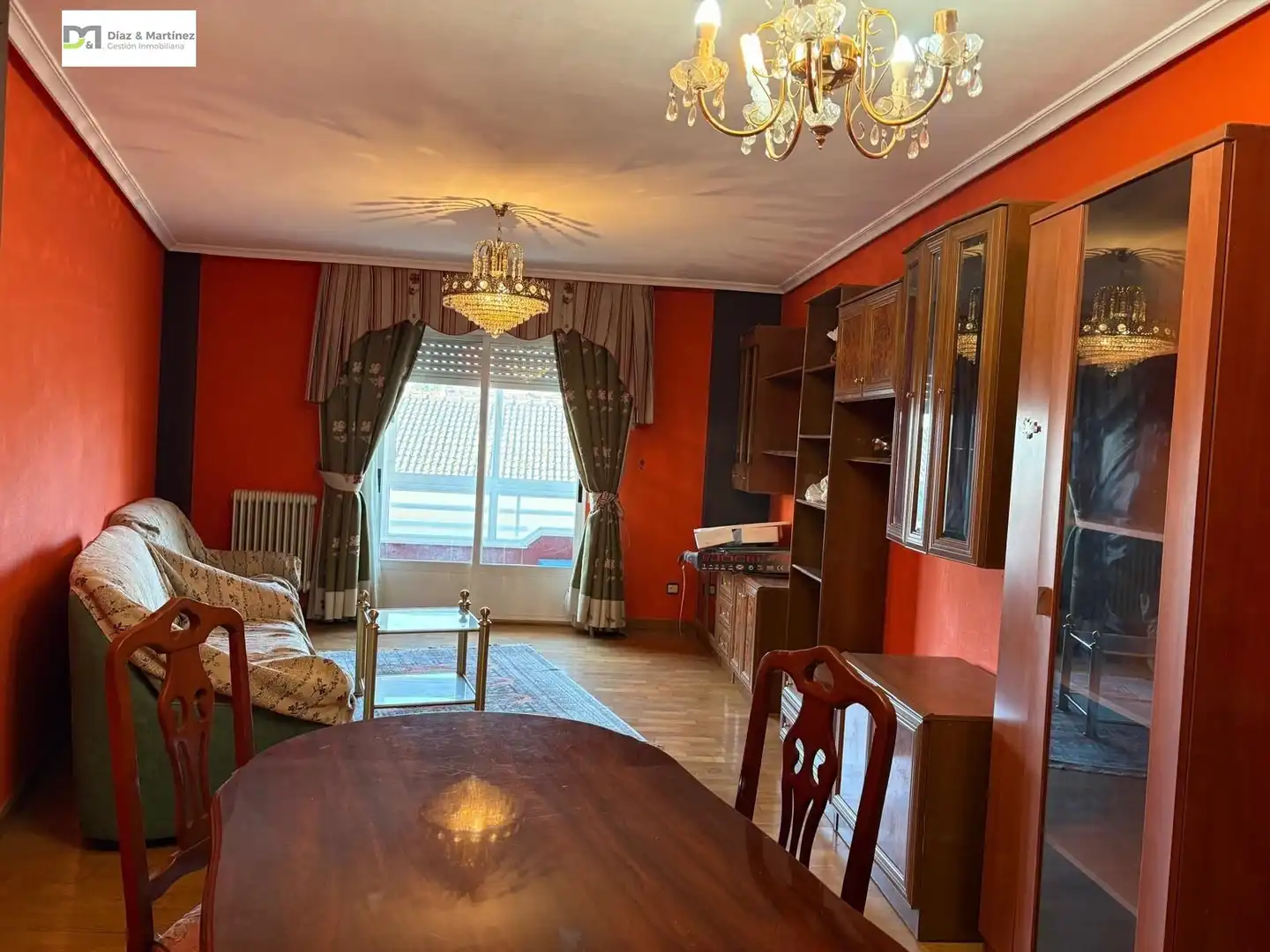 Living room of Flat for sale in San Andrés del Rabanedo  with Heating and Parquet flooring