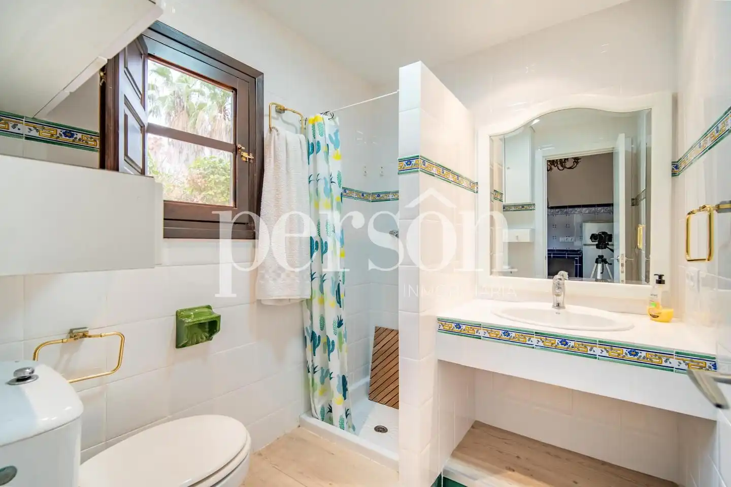 Bathroom of Houses for sale in Bétera  with Air Conditioner, Heating and Private garden