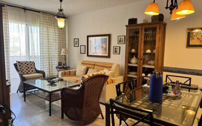 Sala d'estar de Àtic en venda en  Almería Capital amb Calefacció, Jardí privat i Terrassa