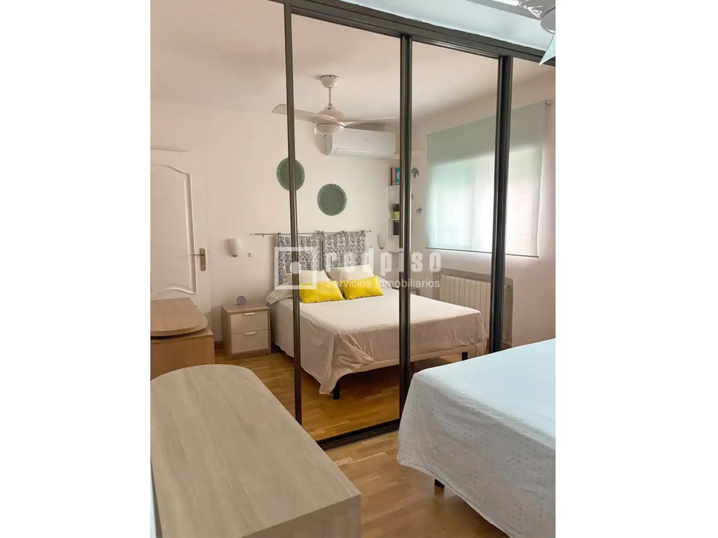 Habitación de Piso en venta en Madrid con Aire acondicionado, Calefacción y Jardín privado