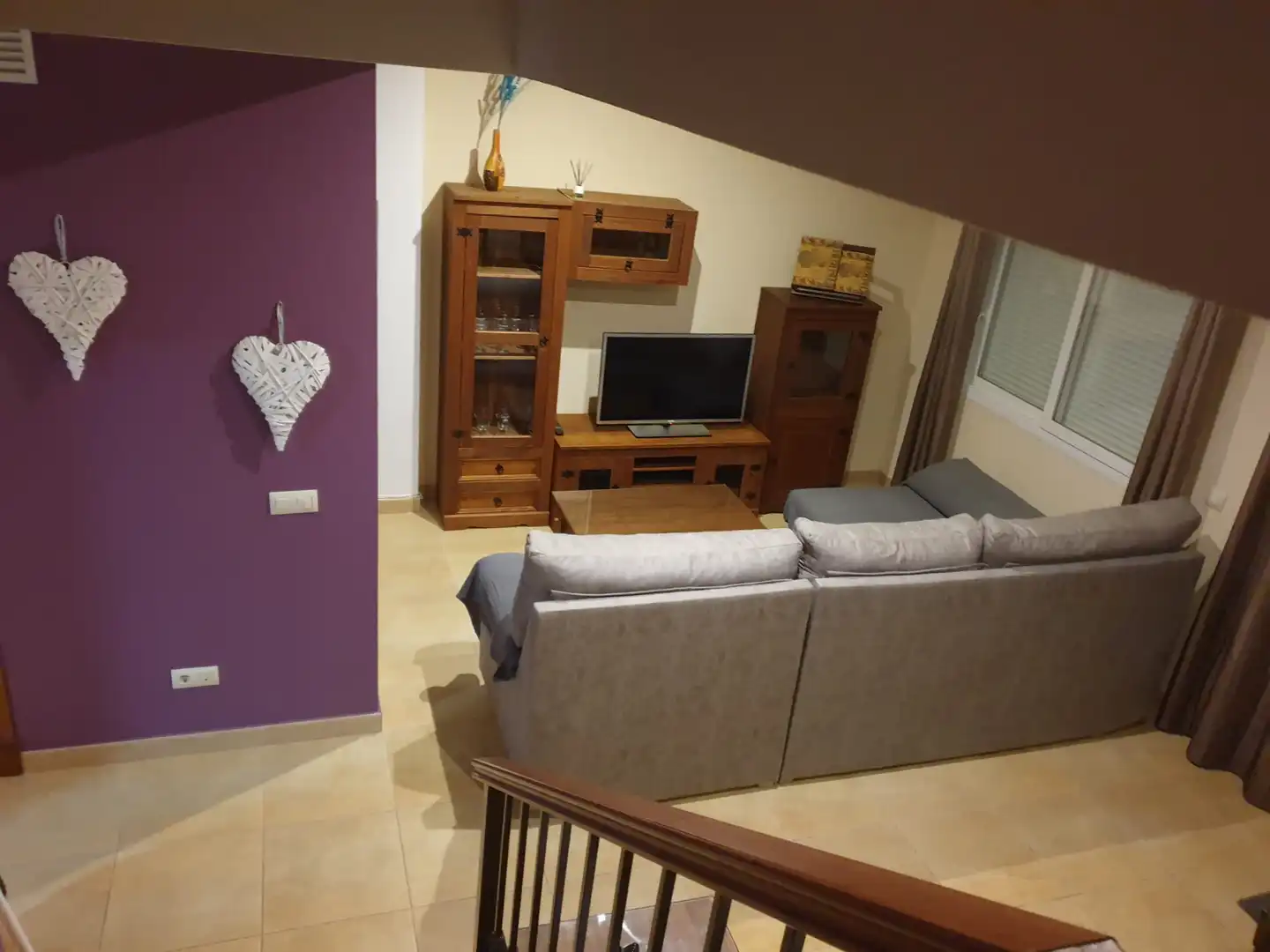 Sala d'estar de Pis de lloguer en Vejer de la Frontera amb Aire condicionat, Terrassa i Moblat
