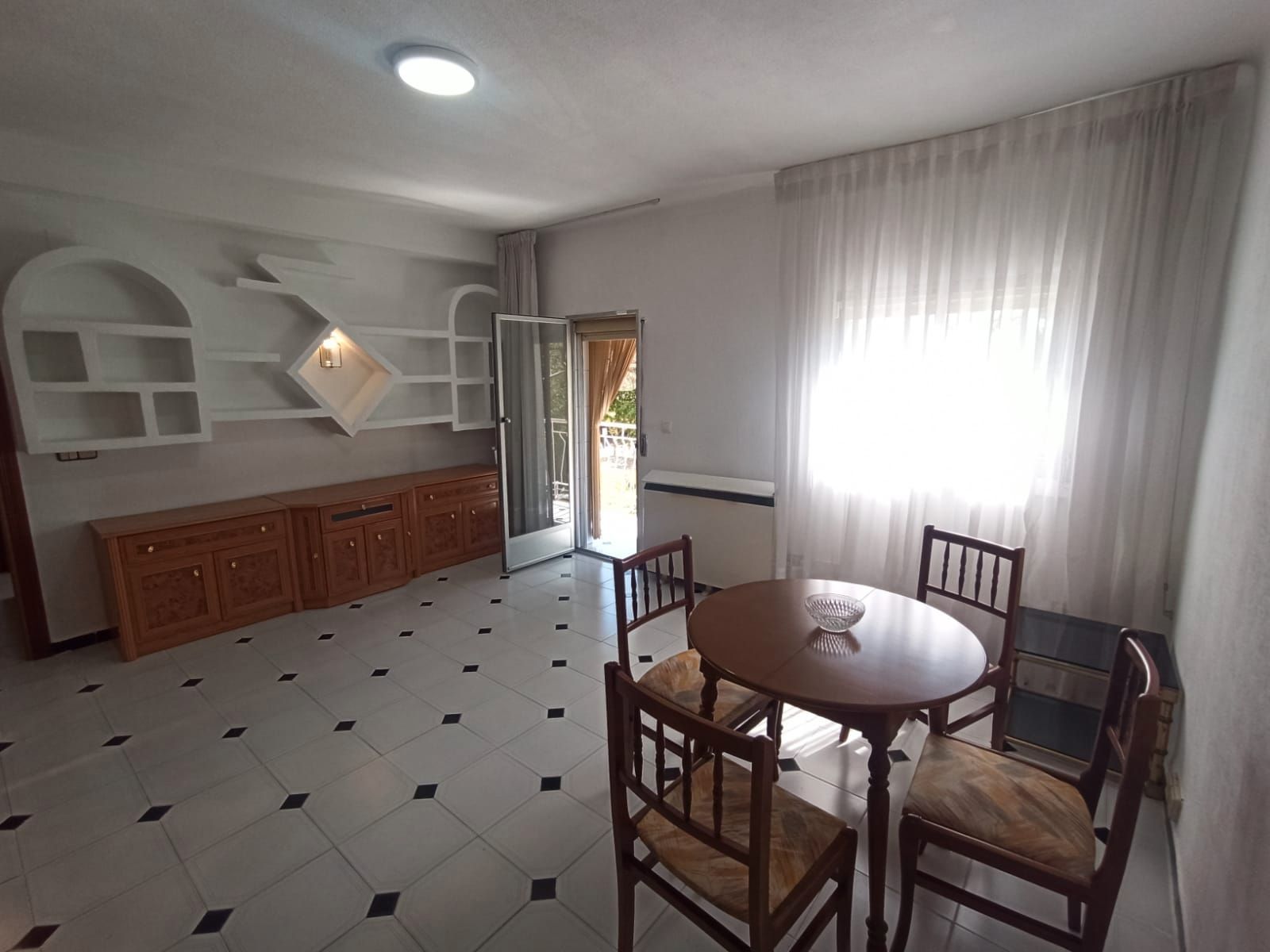 Dining room of Flat to rent in  Madrid Capital  with Heating, Terrace and Furnished
