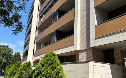 Exterior view of Flat for sale in  Lleida Capital  with Balcony