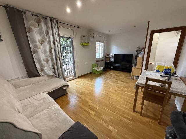 Piso en Venta en Mossèn A. Rodamilans en Ca n'Anglada