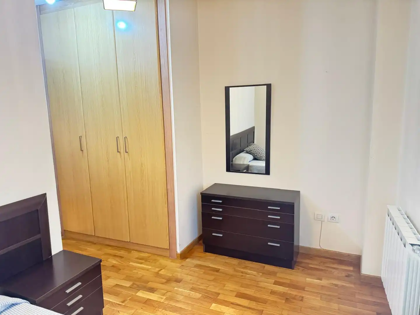 Dormitori de Pis en venda en León Capital  amb Calefacció, Terrassa i Traster