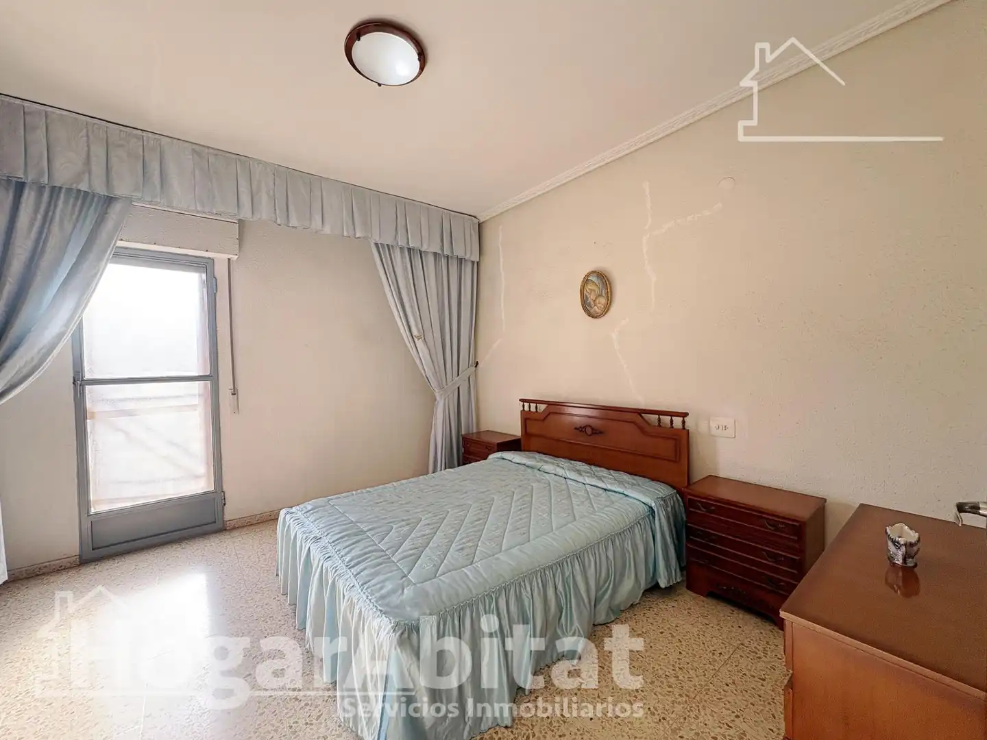 Habitación de Casa o chalet en venta en Tavernes de la Valldigna con Terraza, Trastero y Amueblado