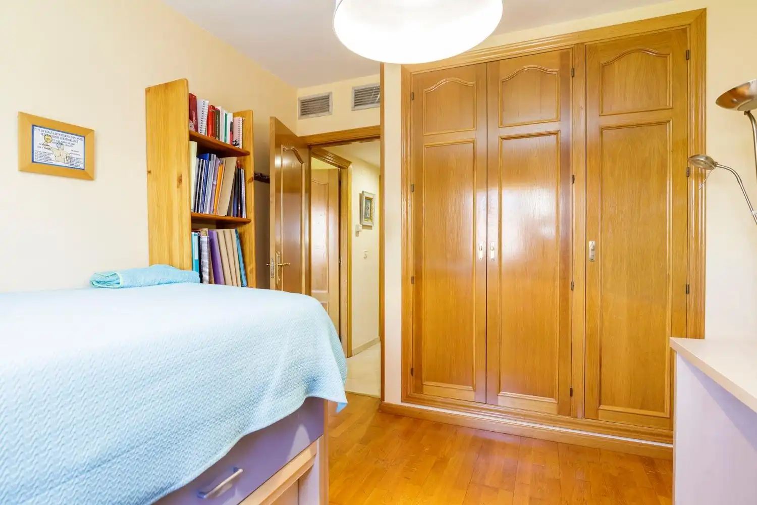 Bedroom of Detached homes for sale in Zaragoza  with Heating, Private garden and Terrace