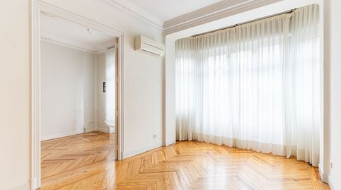 Foto 2 de Piso en venta en Universidad - Malasaña, Madrid Capital