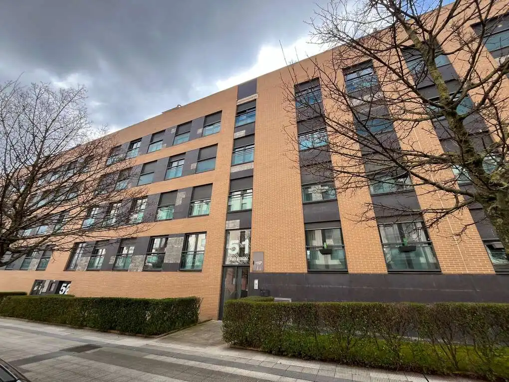 Vista exterior de Piso en venta en  Pamplona / Iruña con Calefacción, Jardín privado y Trastero