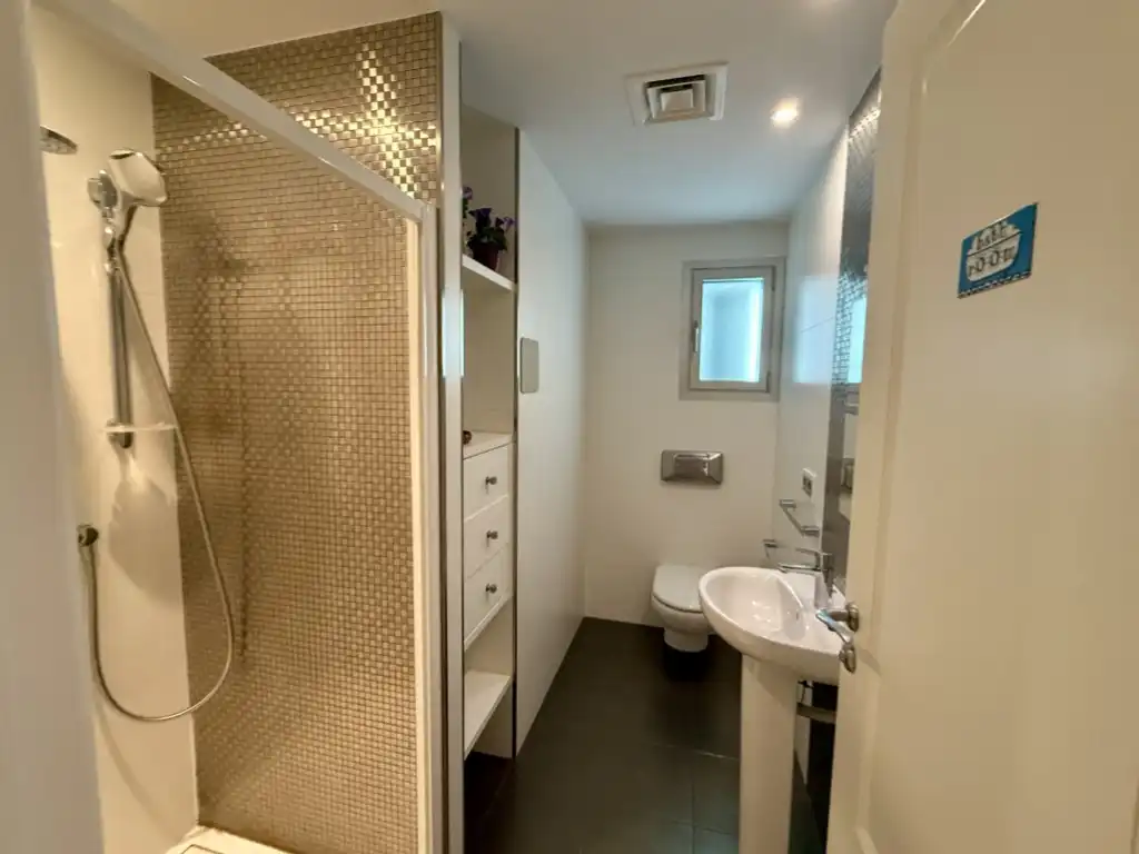 Badezimmer von Wohnung zur Miete in Castellón de la Plana / Castelló de la Plana