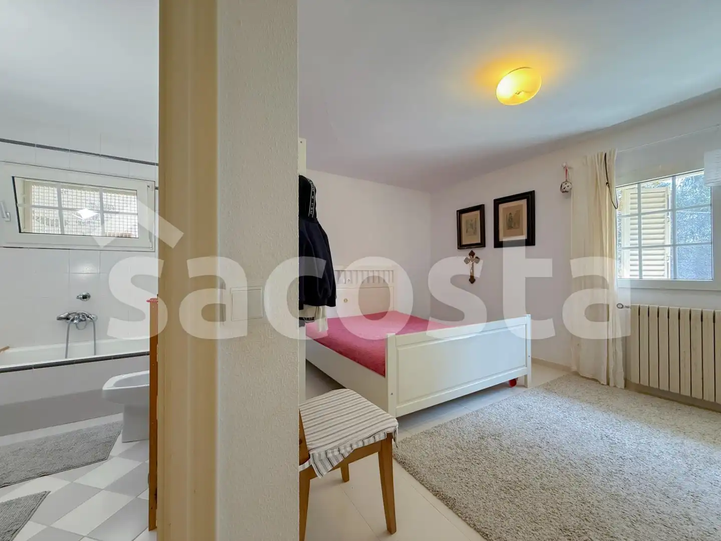 Dormitori de Casa o xalet en venda en Lloret de Mar amb Calefacció, Jardí privat i Parquet