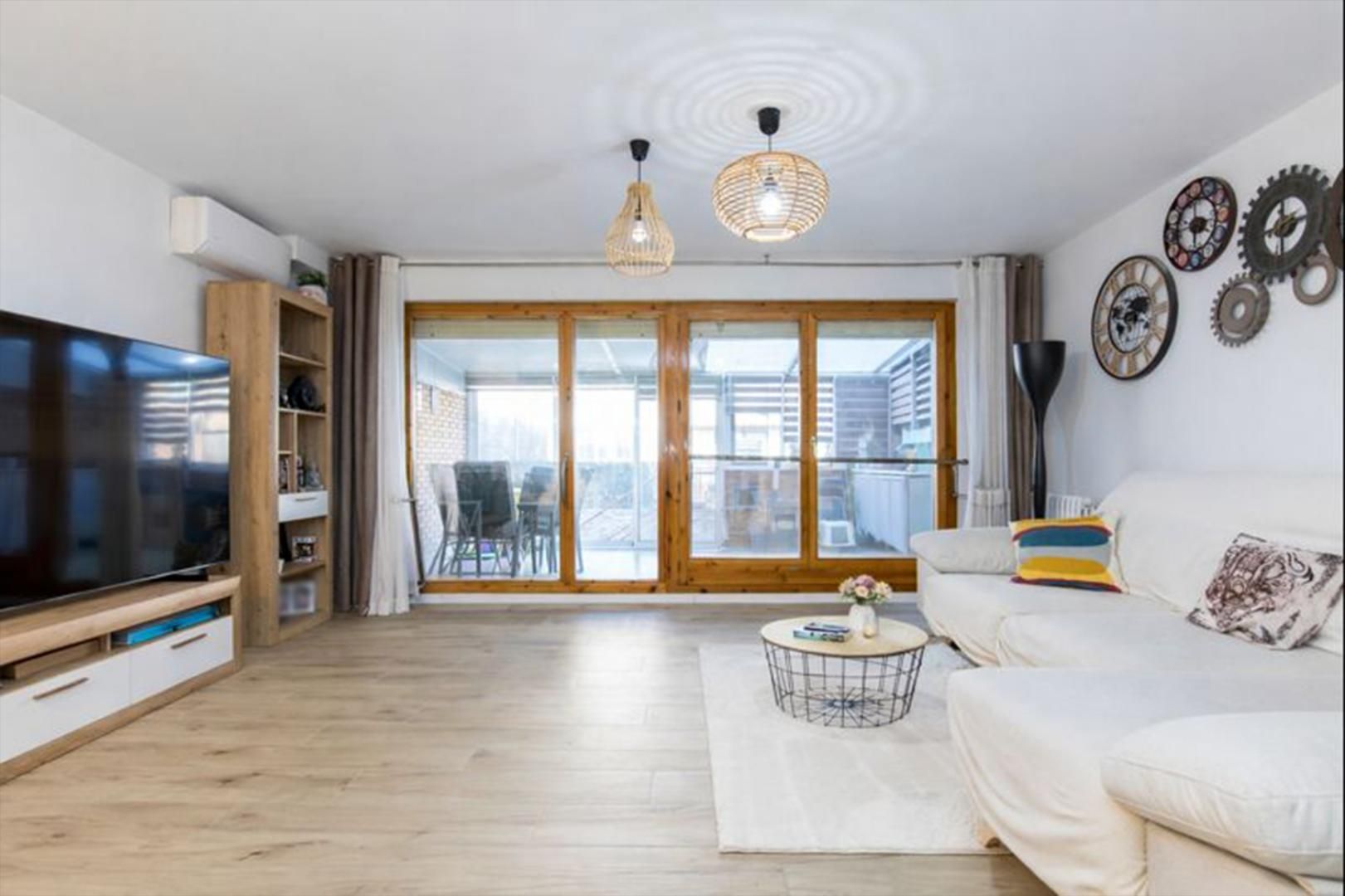 Sala d'estar de Casa adosada en venda en  Zaragoza Capital amb Terrassa i Traster