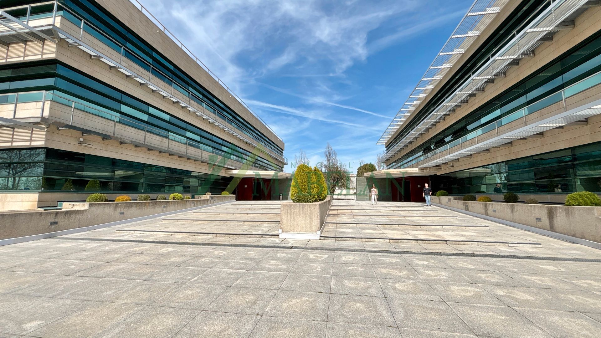 Exterior view of Office to rent in Las Rozas de Madrid  with Air Conditioner, Heating and Internet