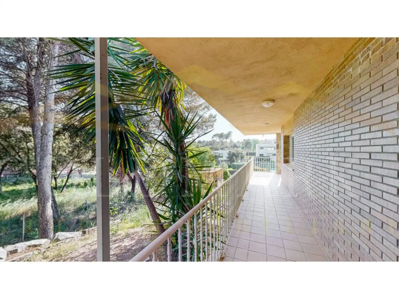Vista exterior de Casa o xalet en venda en Sabadell amb Aire condicionat, Jardí privat i Terrassa