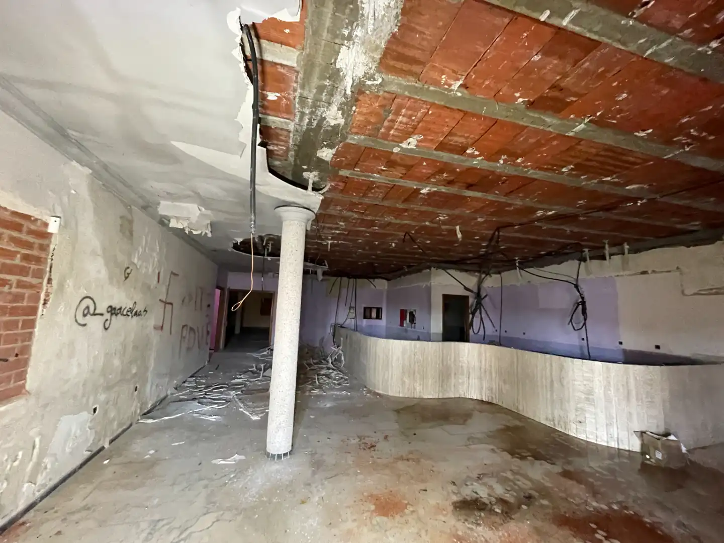 Edificio en venta en Otero de Bodas