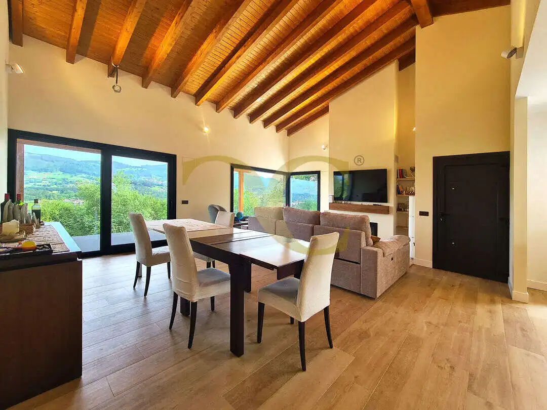 Dining room of Houses for sale in Oviedo   with Air Conditioner, Heating and Private garden