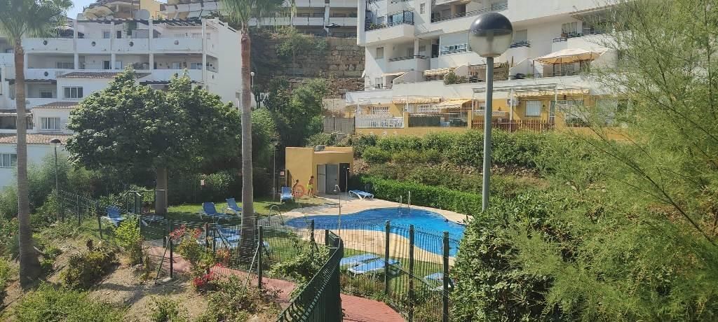 Vista exterior de Apartamento en venta en Mijas con Terraza y Piscina comunitaria