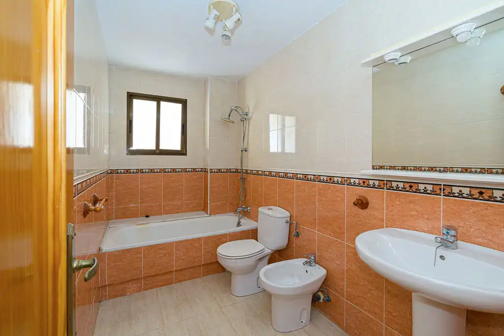 Pis en venda a C/ Puerta de Riad I esq Av Cervantes y plaza Porti, Pueblo