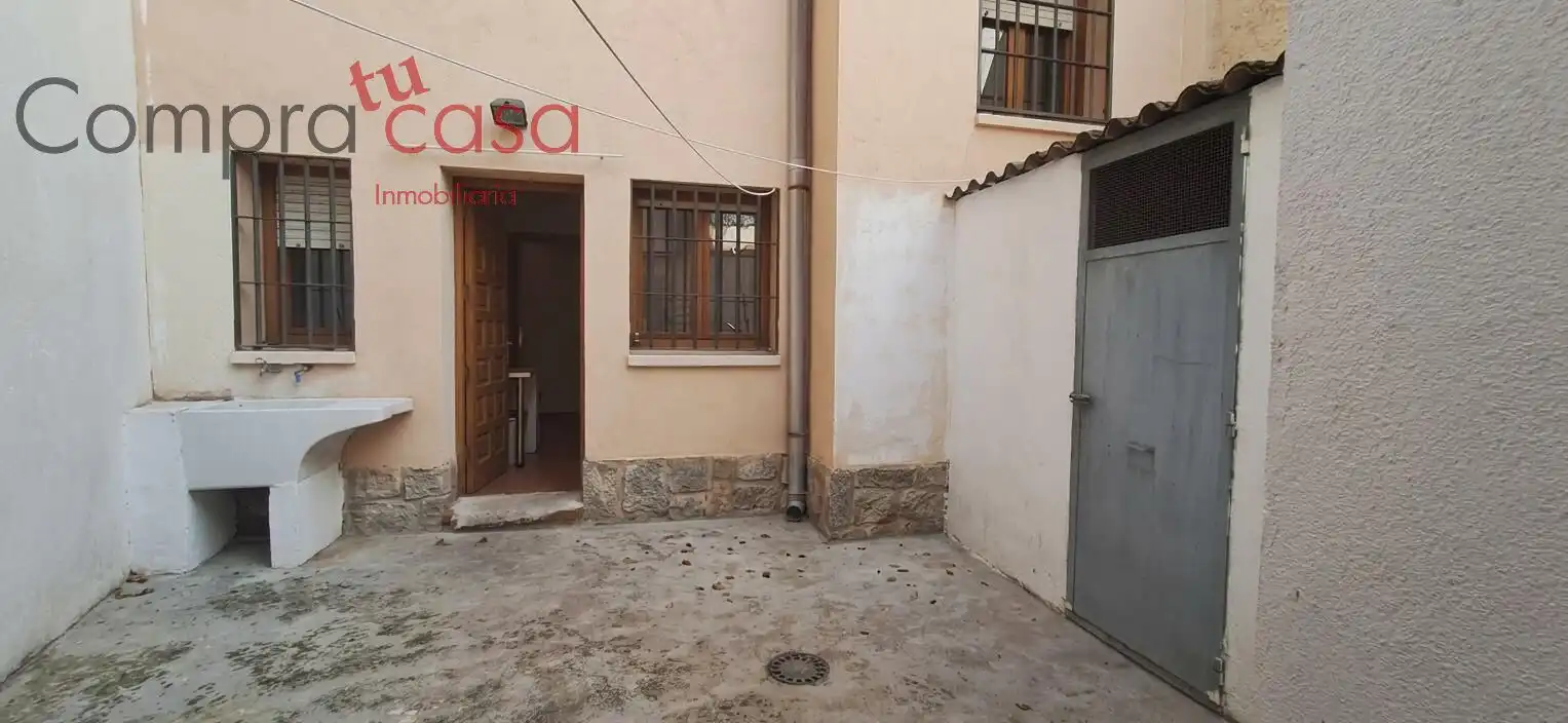 Casa o chalet de alquiler en Segovia con Calefacción, Trastero y Balcón